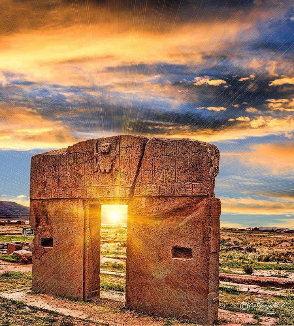 The enigmatic Gate of the Sun: a 10-ton
